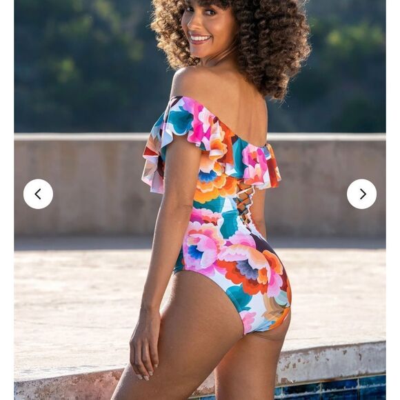 NWT La Blanca off shoulder one piece - Picture 3 of 7